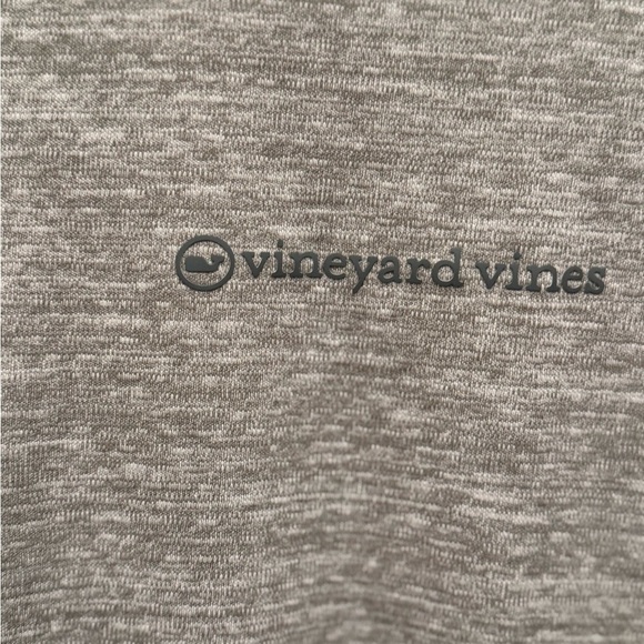 Vineyard Vines Performance Pullover Top Mens Large L Gray 1/2 Zip A15 golf - Picture 4 of 9